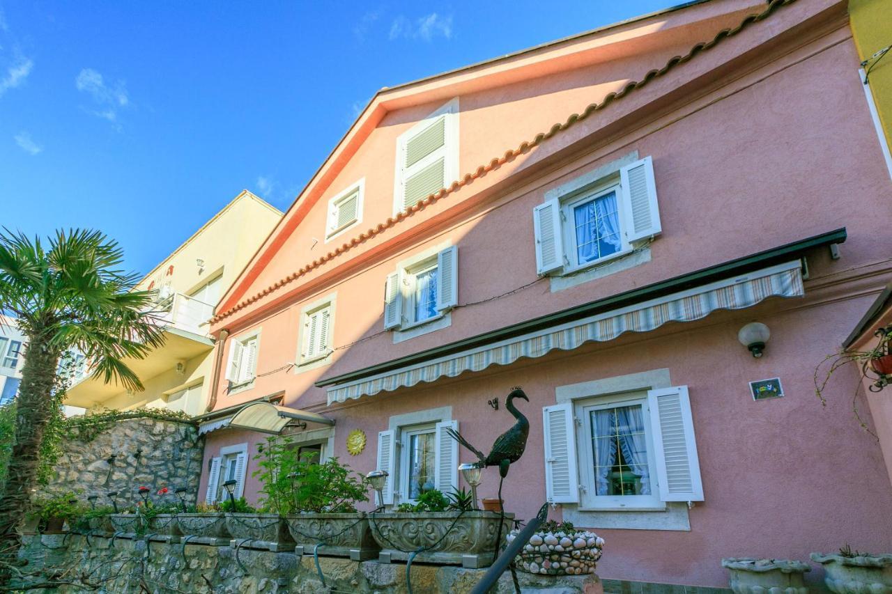 Apartments Villa 7 Crikvenica Exterior foto